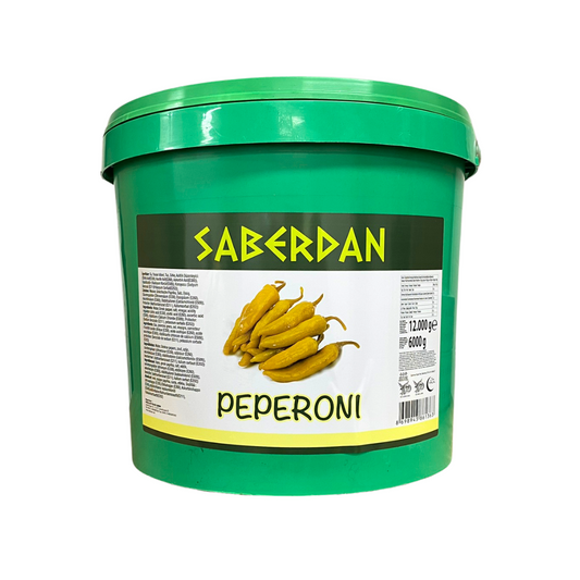 Peperoni geschnitten